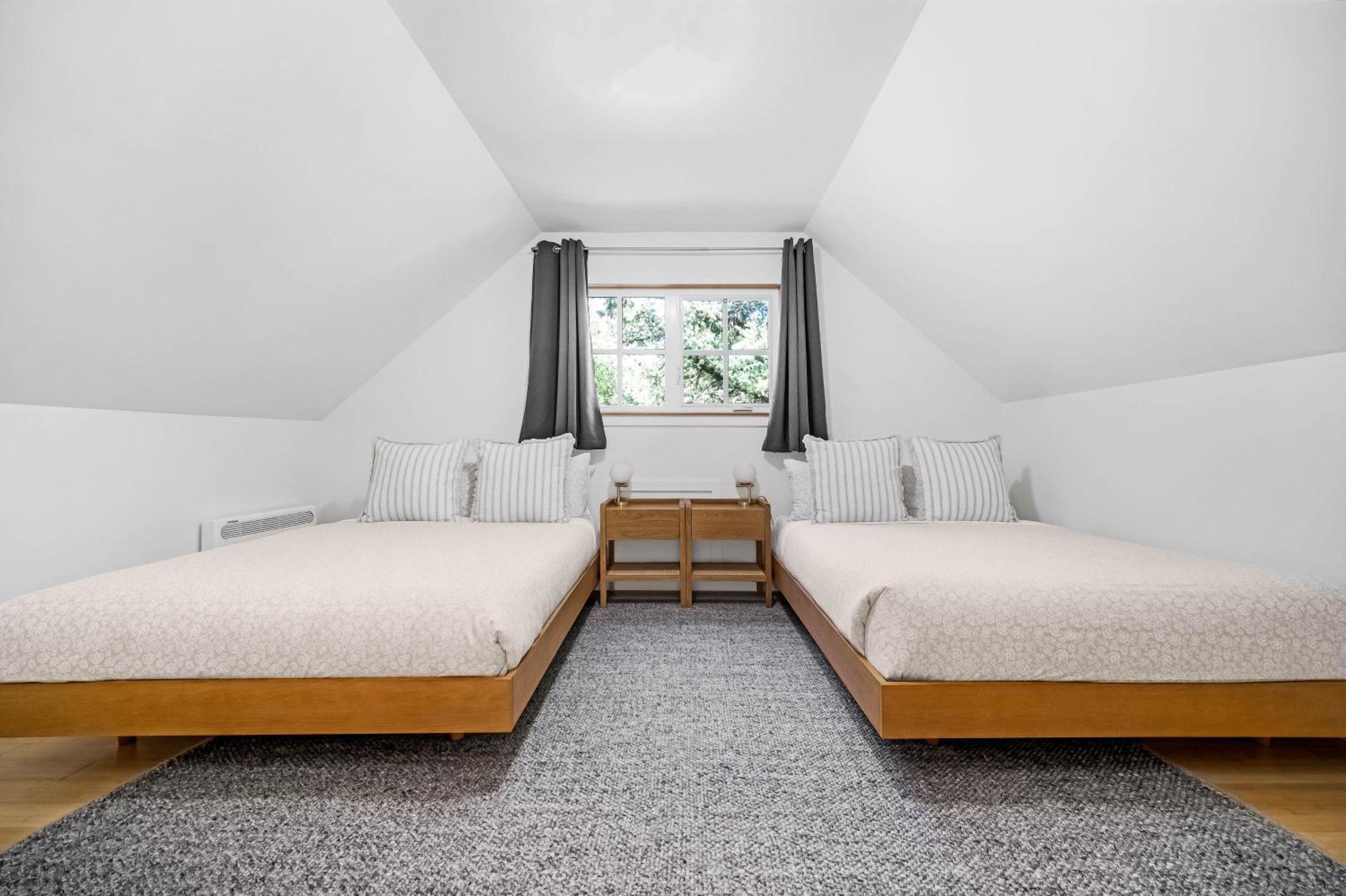 Sunwolf Riverside Cabins Brackendale Екстер'єр фото