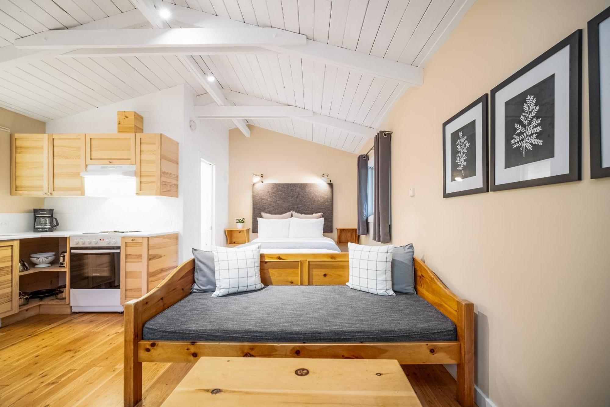 Sunwolf Riverside Cabins Brackendale Номер фото